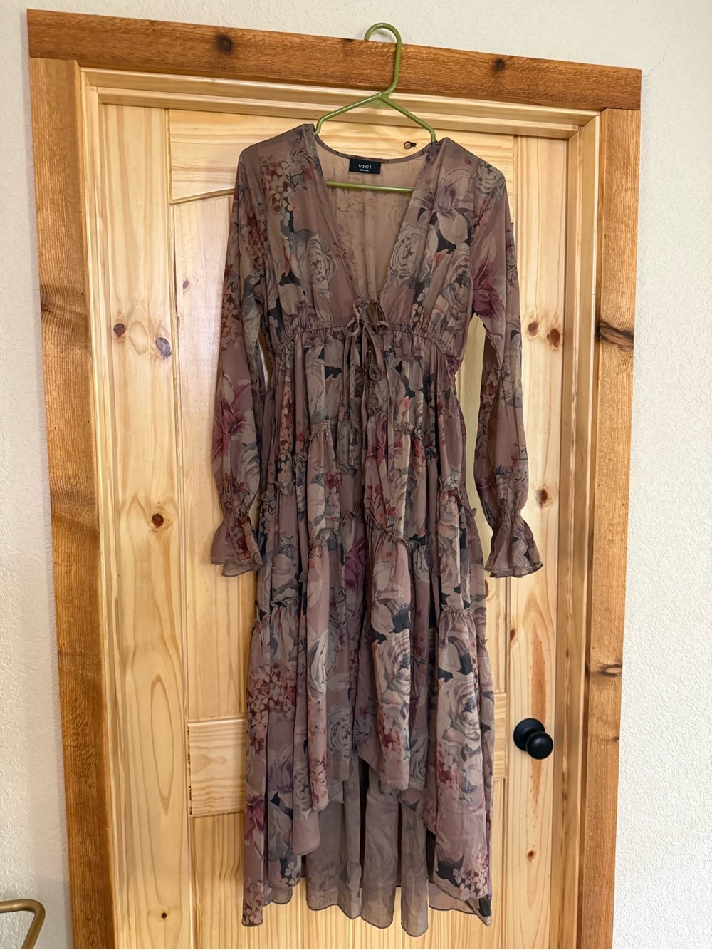 VICI Twilight Ember Printed Maxi Dress - Small
